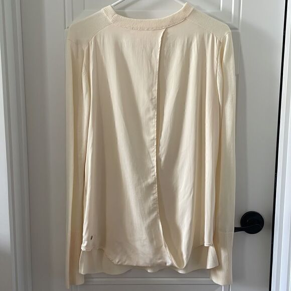 Lululemon Crew Neck Cream Sweater with Split Back - Picture 3 of 5
